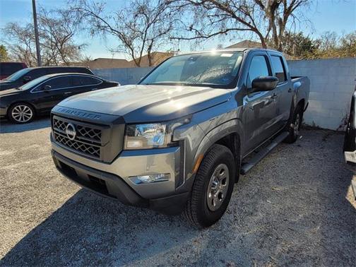 2022 Nissan Frontier S