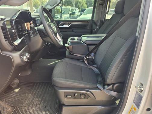 2026 GMC Sierra 3500 SLE