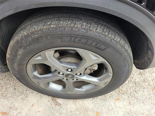 2025 Ford Escape ST-Line Select