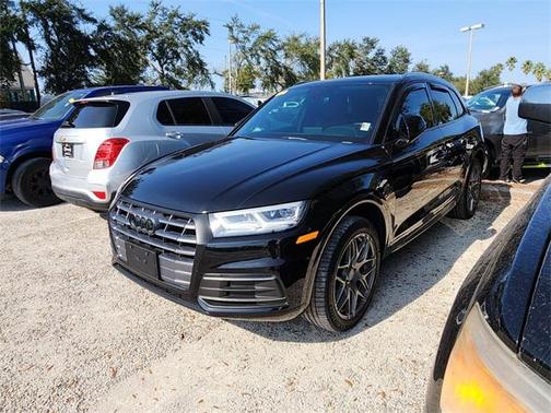 2020 Audi Q5 45 Premium Plus