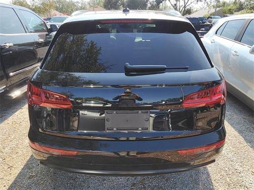 2020 Audi Q5 45 Premium Plus