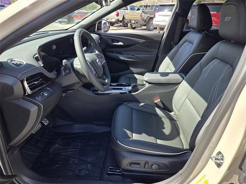 2026 Buick Envista Sport Touring FWD