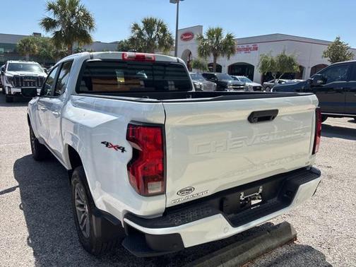 2023 Chevrolet Colorado LT