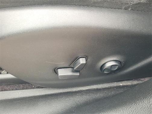 2016 Jeep Cherokee Overland