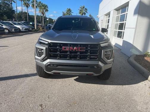 2023 GMC Canyon AT4