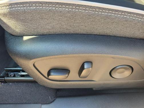 2026 GMC Sierra EV Standard Range Elevation