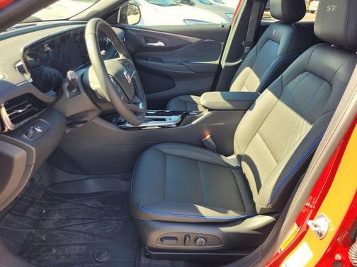 2026 Buick Envista Sport Touring FWD