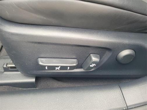 2017 Lexus IS 200t Base