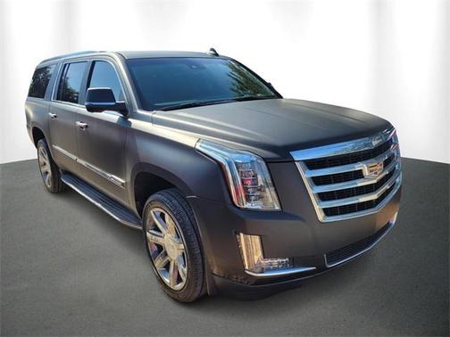2016 Cadillac Escalade ESV Luxury
