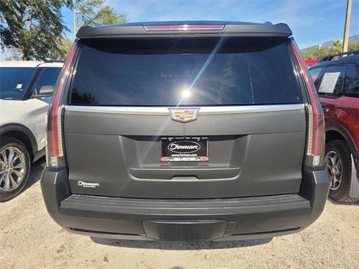 2016 Cadillac Escalade ESV Luxury