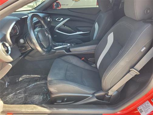 2022 Chevrolet Camaro RWD Coupe LT1