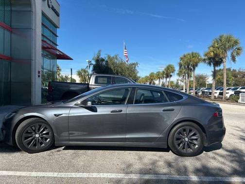 2017 Tesla Model S 75D