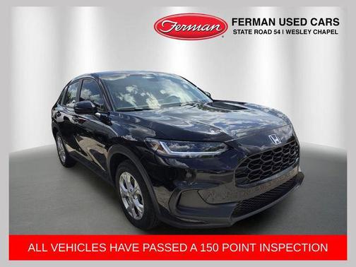 Crystal Black Pearl 2023 Honda HR-V LX