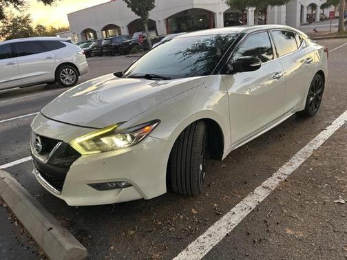 2017 Nissan Maxima 3.5 SR