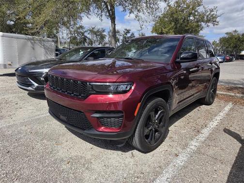 2025 Jeep Grand Cherokee Altitude
