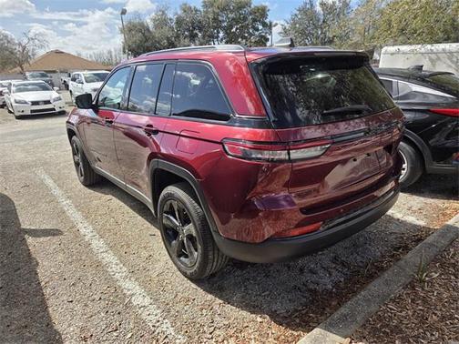 2025 Jeep Grand Cherokee Altitude