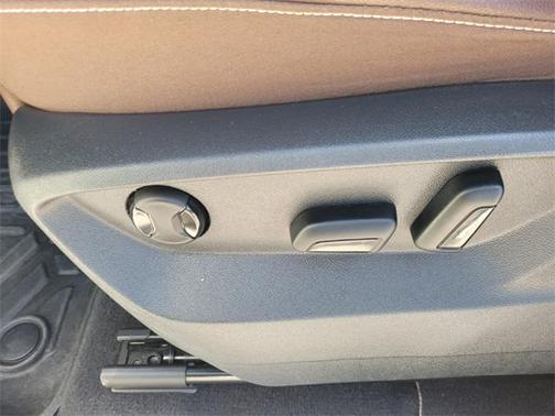 2022 Volkswagen Atlas 2.0T SE w/Technology