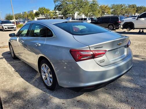 2022 Chevrolet Malibu FWD LT