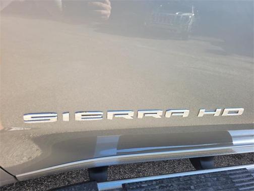 2026 GMC Sierra 2500 SLT