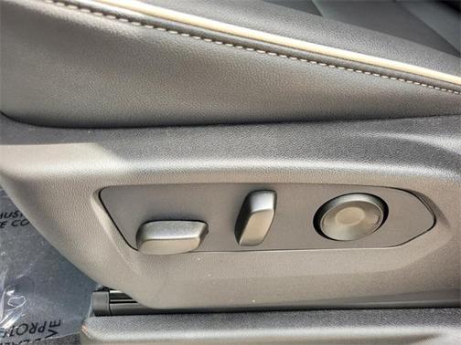2025 GMC Yukon XL 4WD Elevation