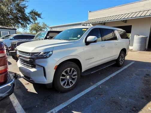2021 Chevrolet Suburban LT