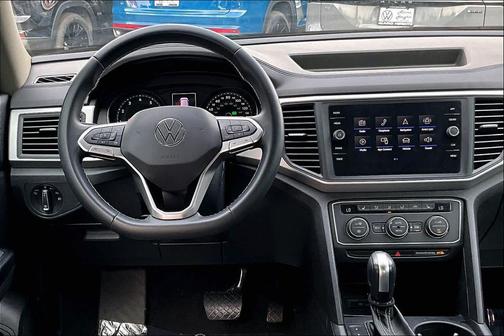 2021 Volkswagen Atlas 2.0T SE w/Technology