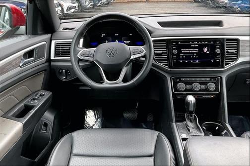 2022 Volkswagen Atlas Cross Sport 3.6L V6 SE w/Technology