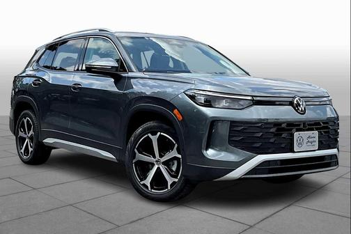 2025 Volkswagen Tiguan 2.0T SE