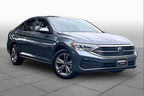 Platinum Gray Metallic 2023 Volkswagen Jetta 1.5T SE