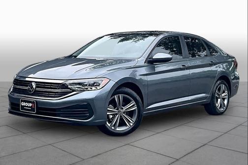 Platinum Gray Metallic 2023 Volkswagen Jetta 1.5T SE