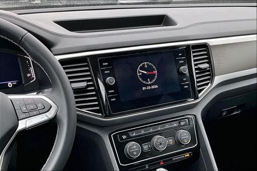 2023 Volkswagen Atlas 3.6L SE w/Technology