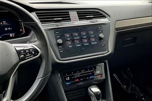 2022 Volkswagen Tiguan 2.0T SEL R-Line 4MOTION