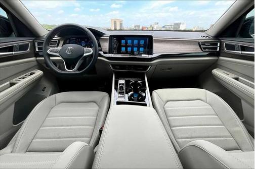 2025 Volkswagen Atlas 2.0T SEL