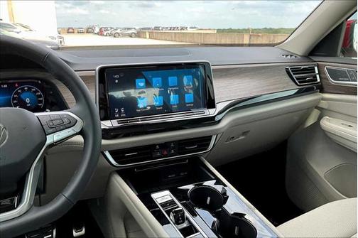 2025 Volkswagen Atlas 2.0T SEL Premium R-Line 4MOTION