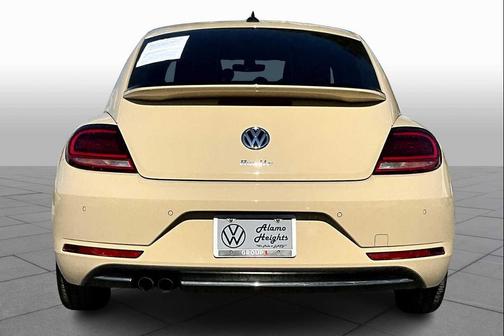 2019 Volkswagen Beetle 2.0T SE