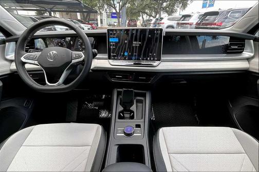 2025 Volkswagen Tiguan 2.0T SE