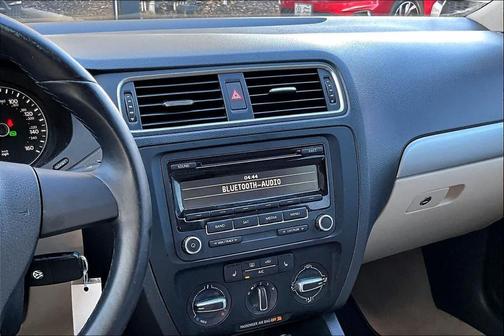 2014 Volkswagen Jetta Auto SE w/Connectivity