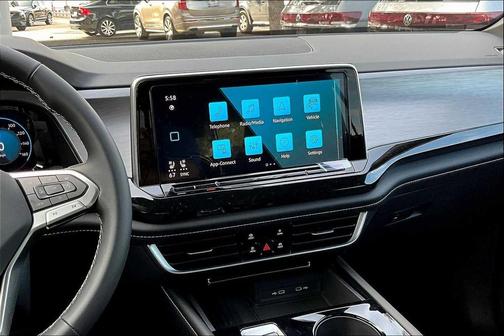 2026 Volkswagen Atlas Cross Sport 2.0T SE w/Technology