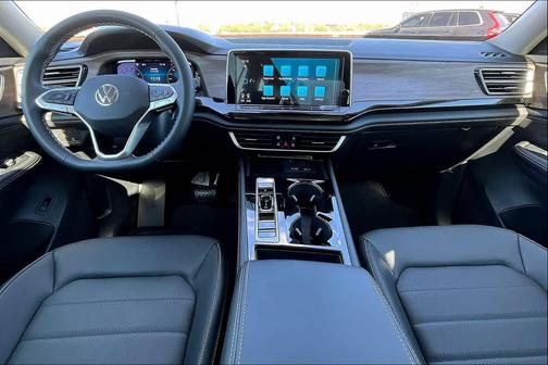 2026 Volkswagen Atlas 2.0T SEL