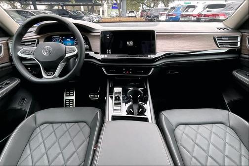 2026 Volkswagen Atlas 2.0T SEL Premium R-Line 4MOTION