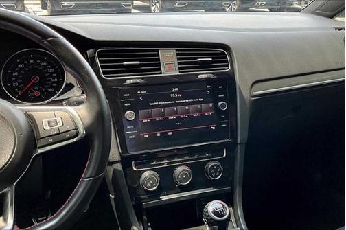 2018 Volkswagen Golf GTI 2.0T S 4-Door