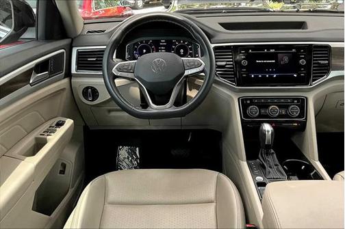 2022 Volkswagen Atlas 2.0T SE w/Technology
