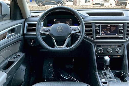 2023 Volkswagen Atlas 2.0T SE