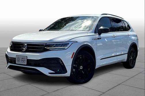 2022 Volkswagen Tiguan 2.0T SE R-Line Black