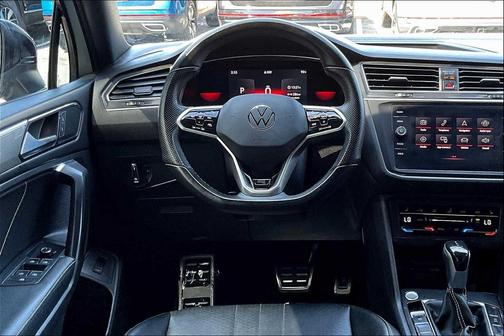 2022 Volkswagen Tiguan 2.0T SE R-Line Black