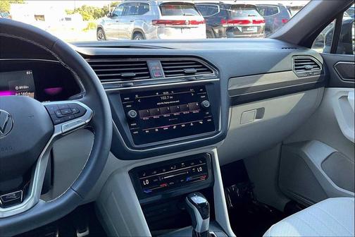2023 Volkswagen Tiguan 2.0T SE R-Line Black