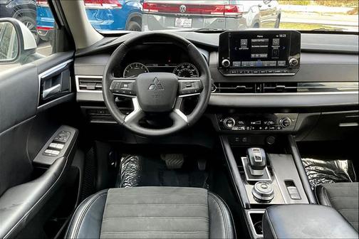 2023 Mitsubishi Outlander SE 2.5 S-AWC