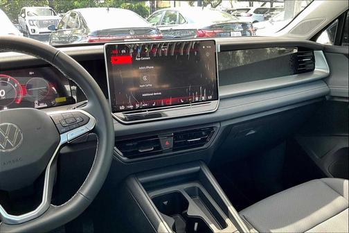 2025 Volkswagen Tiguan 2.0T SE