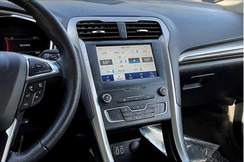 2020 Ford Fusion SEL