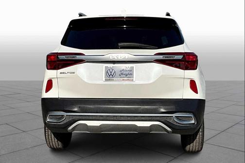 2022 Kia Seltos S